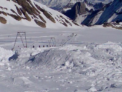 Blick auf die Trasse des Skilifts Döme