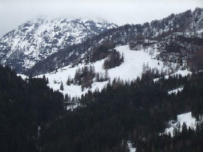 Bin mir nicht ganz sicher, müsste aber ein Blick aus der 1. Sektion auf die 1c sein