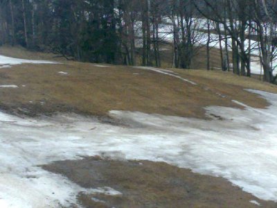 Piste wo nicht beschneit wird