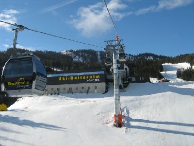 in der Früh sowas 8.45 ... noch iss alles leer -- dafür Hochbetrieb auf den Autobahnen