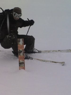 Fischer wie tief ist das Wasser?<br />Äh, Tobi wie hoch liegt der Schnee?<br />Zwei Meter Zehn!!!!