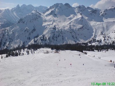 Heubichl-Piste mit Alpe Obere Bierenwang