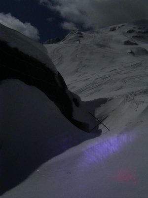 Durchgang an der Bergstation wegen zu viel Schnee geschlossen