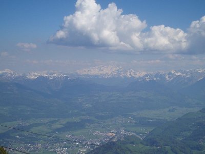 Zoom zum Dachsteingletscher (auch hier wahnsinning viel Schnee..)