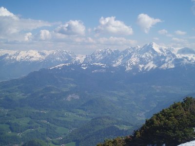 Blick auf den Hohen Göll 2.522m und zum Obersalzberg