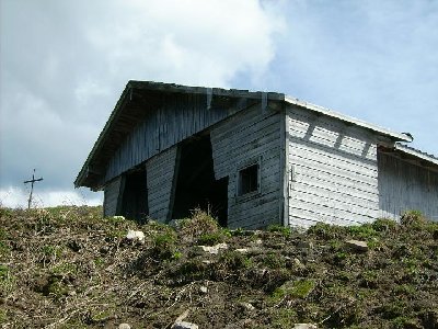 Die Bergstation (dient nun als Kuhstall...)