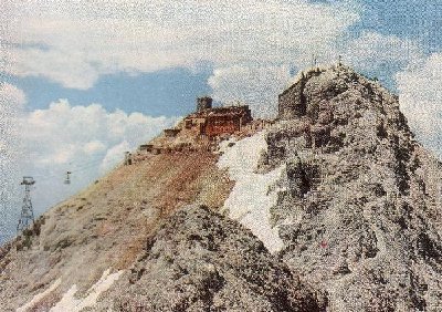 Zugspitze mit Bergstation der alten Gipfelbahn