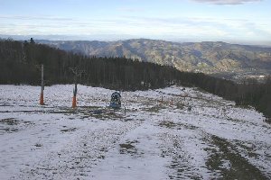 So viel Schnee liegt schon auf unseren Pisten :-(