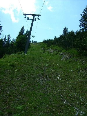 Schlepplifttrasse von Talstation aus