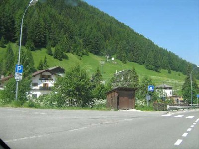 langer Lift bei Wolkenstein.jpg