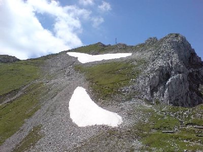 Blick von der Bergstation nach oben. Bin aber nicht mehr hoch.<br />Hatte nach ca. 1400 HM keine Lust mehr.
