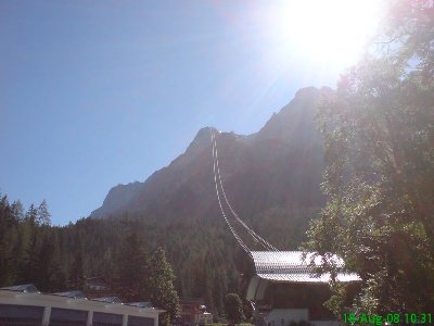 Angekommen in Obermoos an der Talstation der Tiroler Zugspitzbahn. Was für ein Anblick :-)
