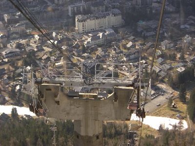 Betonstütze im Detail... viel Rost