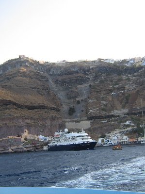 Die gesamte Anlage vom Tender boot aus