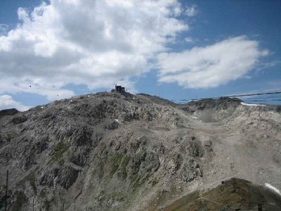 Weißflühgipfel mit Seilbahn