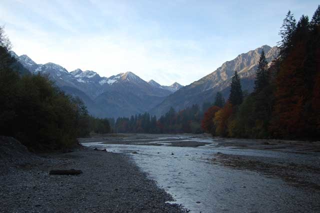Anfahrt zur Fellhornseilbahn durch das Stillachtal