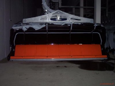 Hier hätten wir die ORANGE Sitzpolsterung des Giggijochlifts.<br />Bin schon mal Probe gessesen und kann nur sagen wie super bequem die sind.