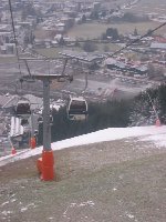Nochmal Blick ins Tal. Man sieht dass die Lanzen noch ein wenig enger stehen könnten um ne durchgängige Schneedecke zu erzeugen.
