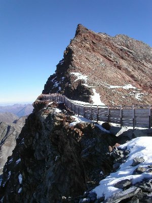 Bei der Panoramaplattform / Bergstation 8EUB Tiefenbachbahn