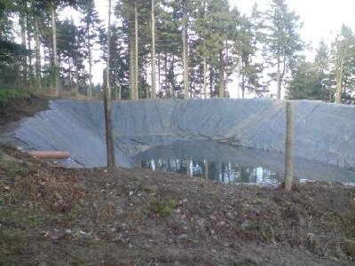 Und fast fertig, nur noch der Zaun. Steht aber jetzt auch schon