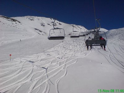 4-Sessellift Schöntauf I mit Piste 4