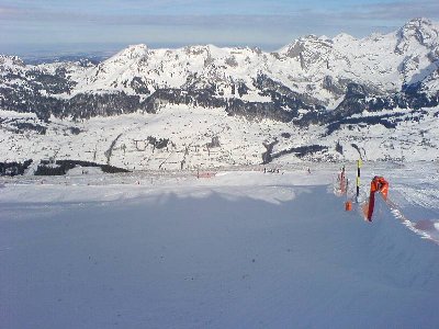 Oberhalb der Ruggschöpf. Verwehungen und einzelne Steine