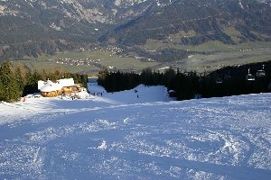 Die 1 mit dem Riesenspeicher im Bereich der Talstation der 6KSB.