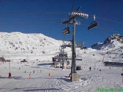 Liftkreuzungen: Flimjochbahn-Höllbodenbahn und Idjochbahn-Höllbodenbahn