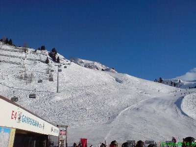 Gampenbahn - dort "hinten" war der Schnee abseits der Pisten sehr verblasen