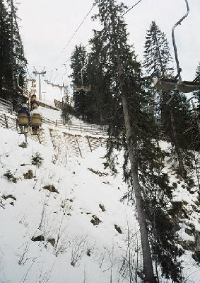 Trasse im Steilhang, wo die Skiwege vom Kreuzeck queren