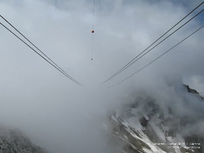 Glacier 3000 2. Sektion Cabane - Scex Rouge in den Wolken