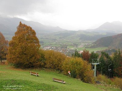 Herbstliches Panorama vom Wurbauerkogel