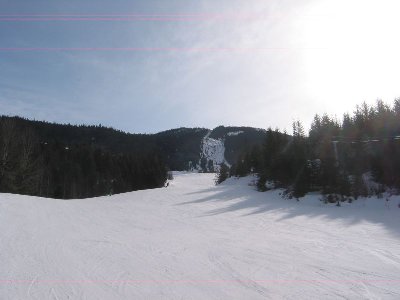 Unterhalb des Zielbereichs der Olympia-Abfahrten. Fürchterlich überfüllt hier...