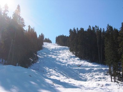 Schwarze Abfahrt "Dusty's decent": schlimm modelliert und total banalisiert, auf jeden Fall aber nicht befahrbar...