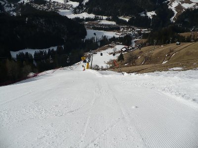 Die Piculinabfahrt ist morgens hart und hat einige Längswellen. Für März aber prima zu fahren.