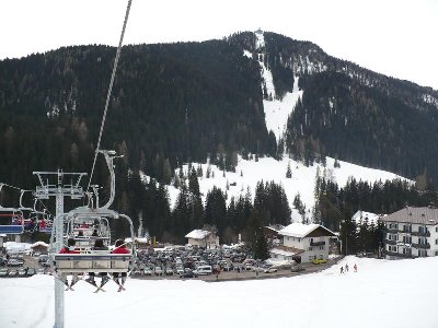 Der neue Colt-Lift erspart das Wandern über die Strasse.