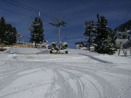 vlnr: Bergstation SL Wesele, DSB Sektion II, 8EUB Acherkogel; davor Schneekanonen