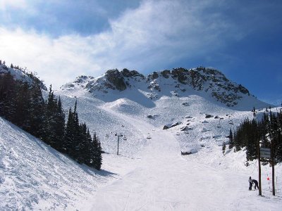 Am unteren Ende des "Blue Line"-Steilhangs an der Abzweigung zum gesperrten "Glacier Drive"