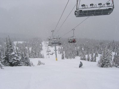 Tiefschnee auf der Lifttrasse 4-KSB 7th Heaven