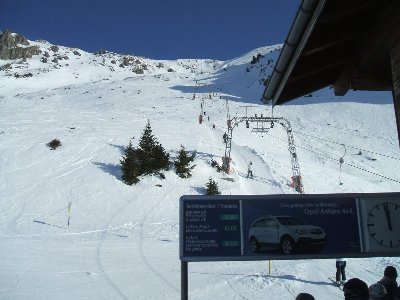 SL Schonegg, der Lift wurde aufgrund seiner Steilheit auf Teller umgebaut