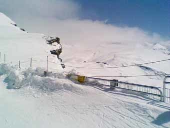 Am Furggsattel hat es noch Schnee zum abwinken...