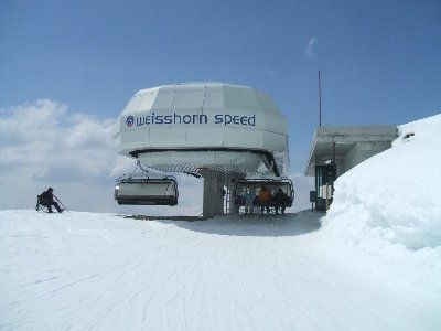 Optisch gut gelungene Bergstation^^