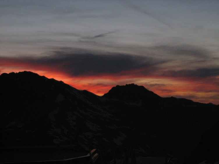 Sonnenuntergang am Joch