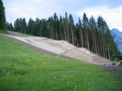 Verbreiterung der Olympiaabfahrt.