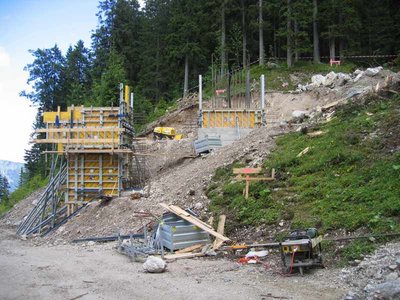 Bereich des vorderen Stationsstehers.