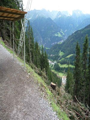 weiterer blickwinkel nach oben...