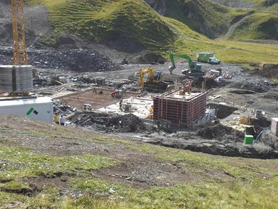 Hoch- und Niederspannungsraum