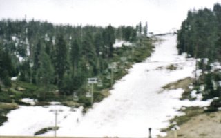 Piste neben der 4KSB Gunbarrel Express. Wenn man es so will, dann ist es die Talabfahrt