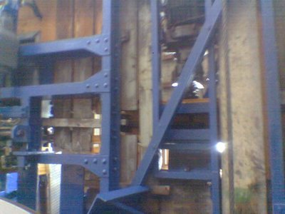 Blick nach oben auf den Antrieb.