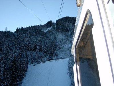 Blick zum Steilhang der Talabfahrt